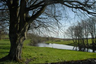 This Idyllic Walk Is Perfect For a Relaxed Break From City Life