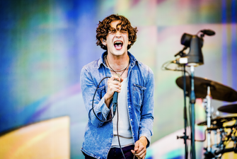 The 1975 are looking for fans to star in their next video in London