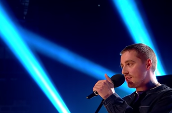 Dermot Kennedy responds to fan on Twitter with romantic advice