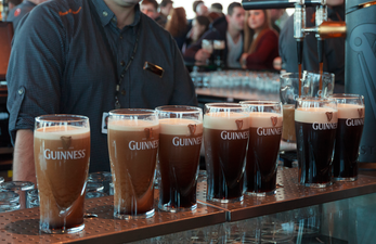 Gardaí confirm Irish pubs legally allowed to offer takeaway services during lockdown