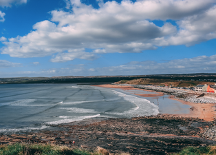 Popular west of Ireland staycation spots hit with swimming ban