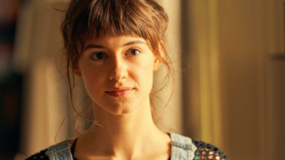 Daisy Edgar-Jones reveals how she prepared her family for Normal People sex scenes