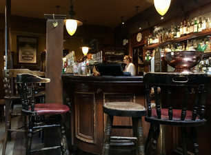 Live music sessions to return when ‘wet pubs’ reopen