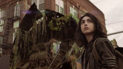 Cast and creator of new Walking Dead show compare it to Apocalypse Now and Wizard Of Oz