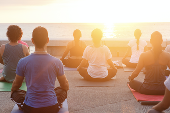 Sunset beach yoga is a thing and it’s happening in Wicklow this week