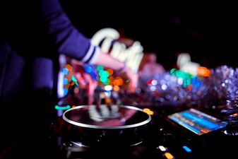 TUD students! We’re hosting a live DJ set exclusively for you guys!