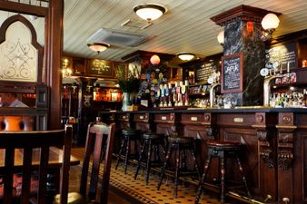 Website allows you to recreate the atmosphere of a busy pub in your home