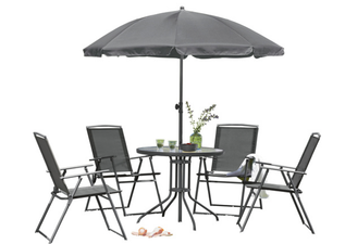 This outdoor dining set will be on sale in LIDL this week!