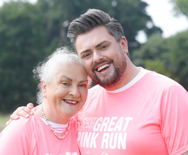 Breast Cancer Ireland calls on people all over the world to ‘Turn the Globe Pink’ this October