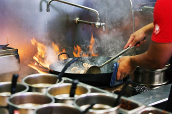 Kildare gastropub temporarily closes kitchen to protect staff from ’40C+’ heat inside