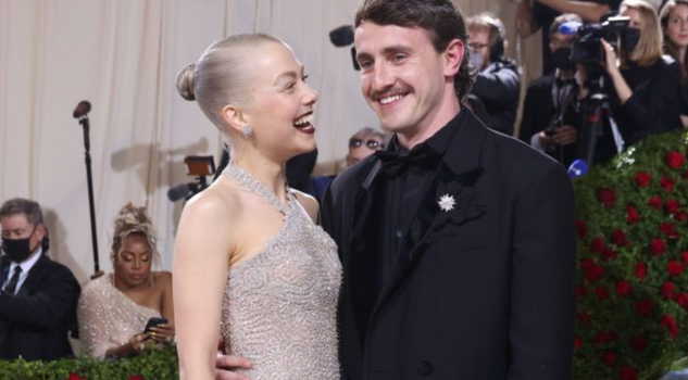 phoebe bridgers maynooth christmas