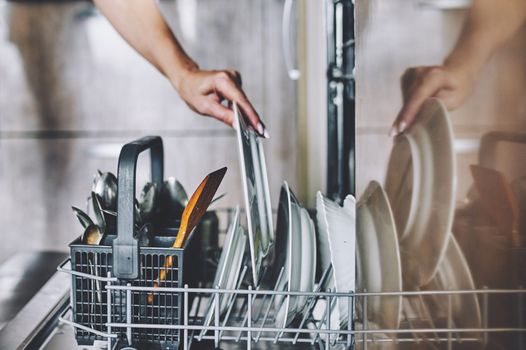 loading dishwasher wrong